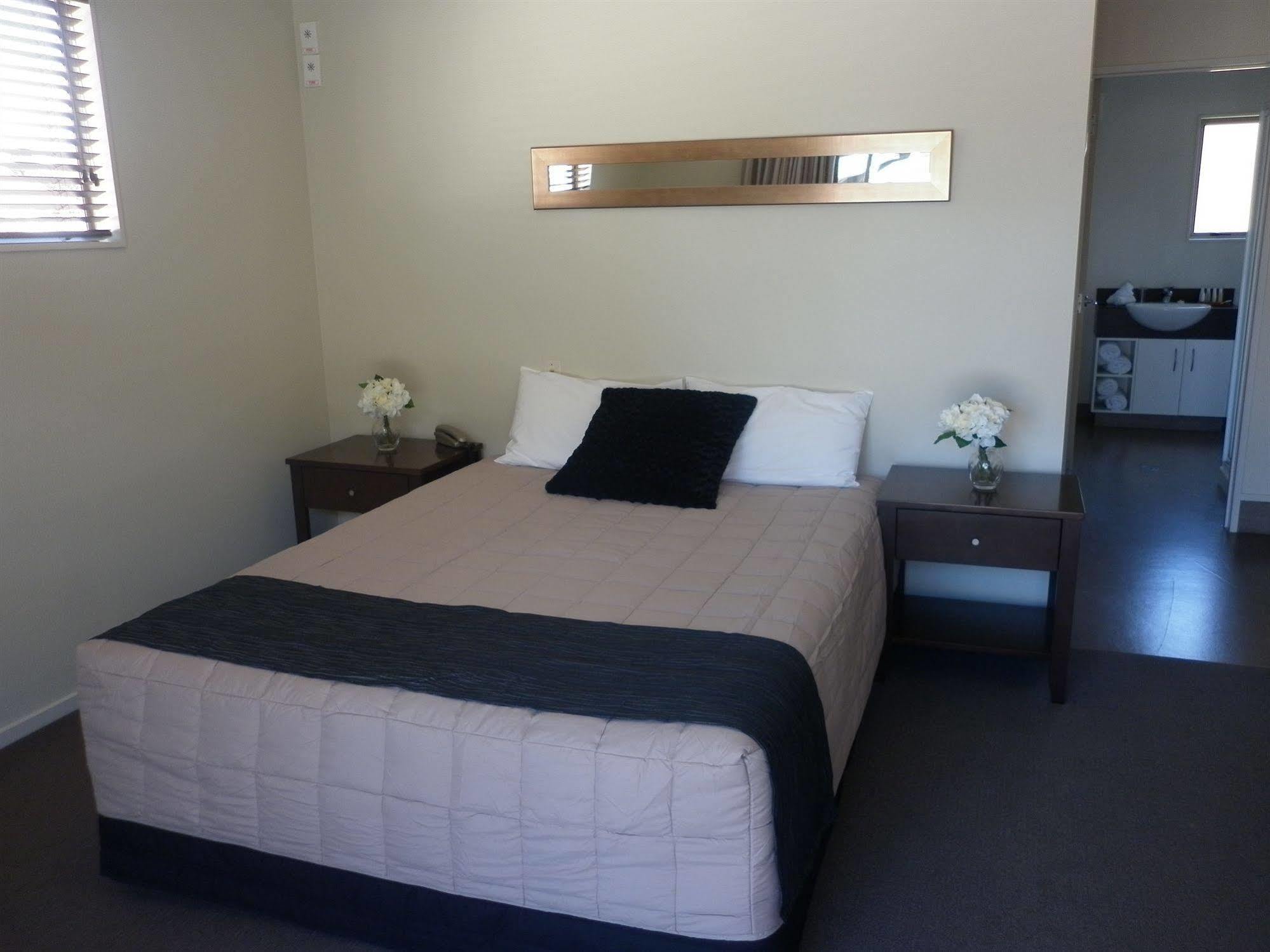 Executive On Fenton Motel Rotorua Eksteriør billede